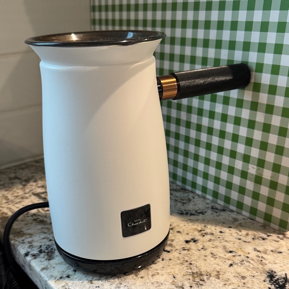 Hotel Chocolat- Velvetiser.